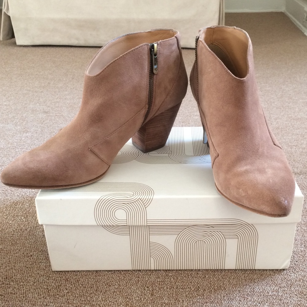 Belle by Sergio Morrison Yoko Booties